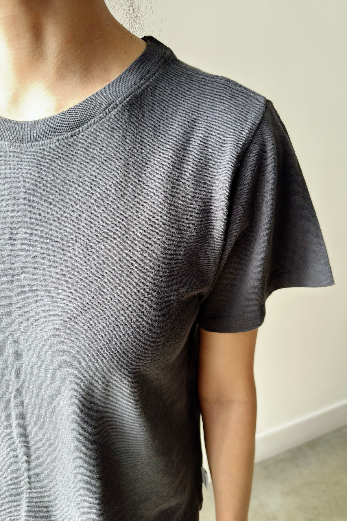 Le Bon Shoppe Airy Darling Tee - Carbon