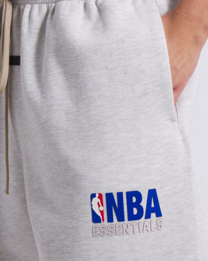 Fear Of God Essentials Sweatshorts NBA Light Heather
