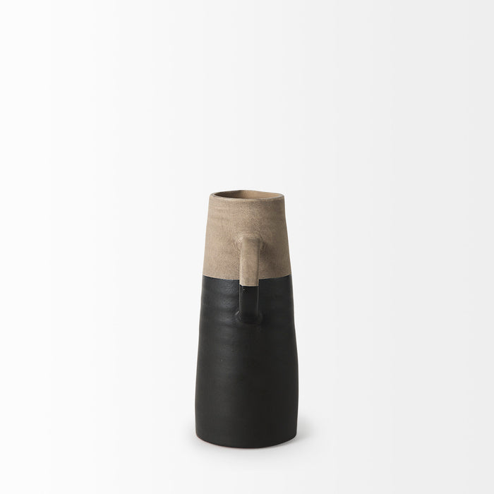 Garand Small 13H Two-Toned Black/Natural Ceramic Jug