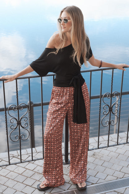 Clarke Off The Shoulder Tie Top - Black