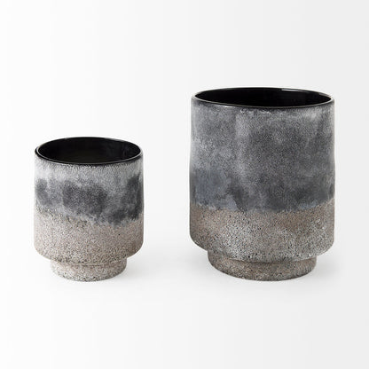 Squally 6.0L x 6.0W x 6.4H Black/Brown Glass Ombre Textured Small Vase