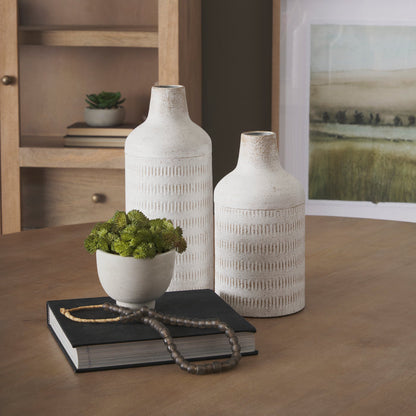 Tisha Small White W/ Terracotta Distressing Metal Vase