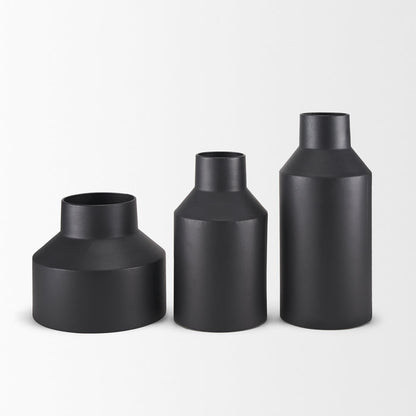 Tosca Small Matte Black Metal Vase